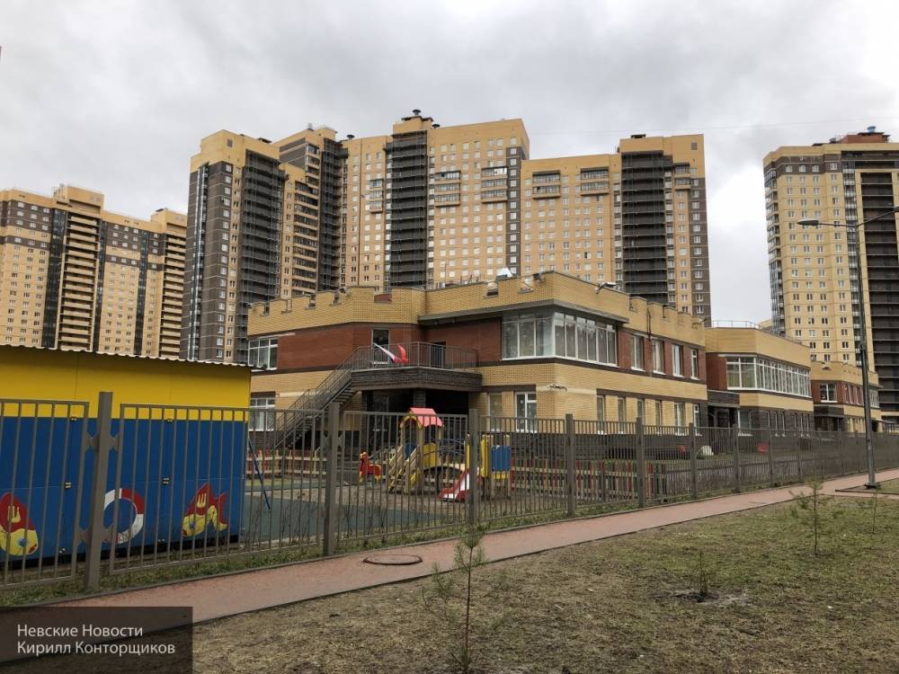 Более 1 млрд рублей получили молодые семьи Петербурга на покупку квартир