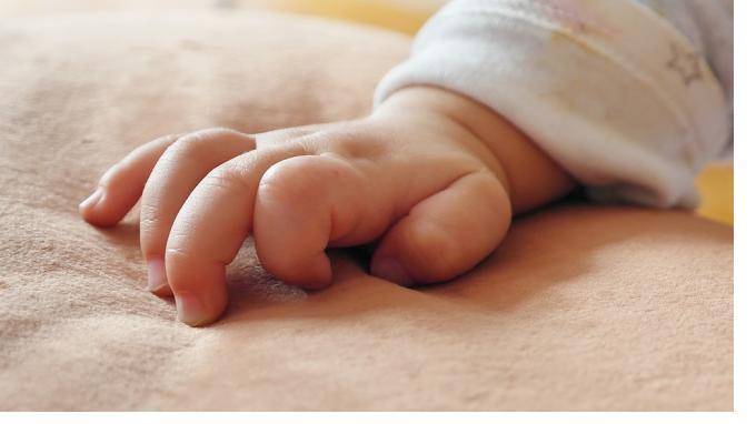 Умерший в Петербурге младенец суррогатной матери имел врожденное заболевание