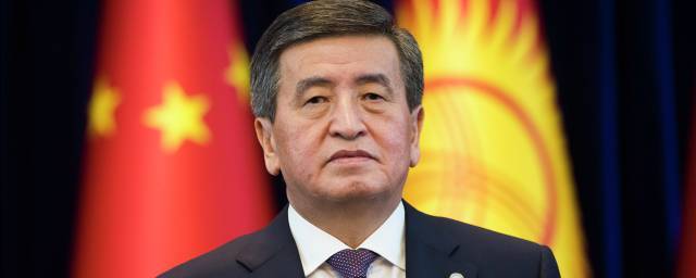 Президент Киргизии покидает свой пост