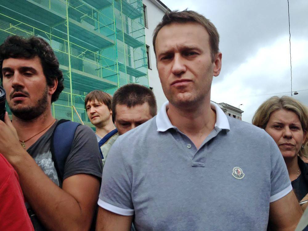 В Кремле прокомментировали введенные из-за Навального санкции