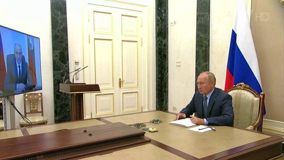 Владимир Путин провел рабочую встречу с главой Карачаево-Черкесской Республики Рашидом Темрезовым