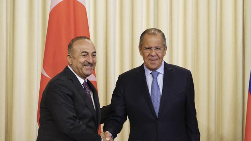 Главы МИД России и Турции обсудили ситуацию в Карабахе