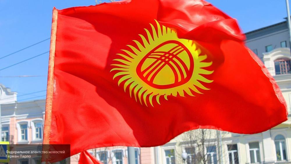 Внеочередные выборы президента Киргизии пройдут в январе 2021 года