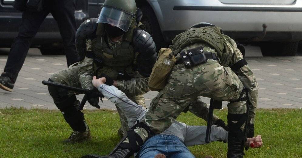 Минская милиция сообщила о готовности применять оружие на несанкционированных протестах