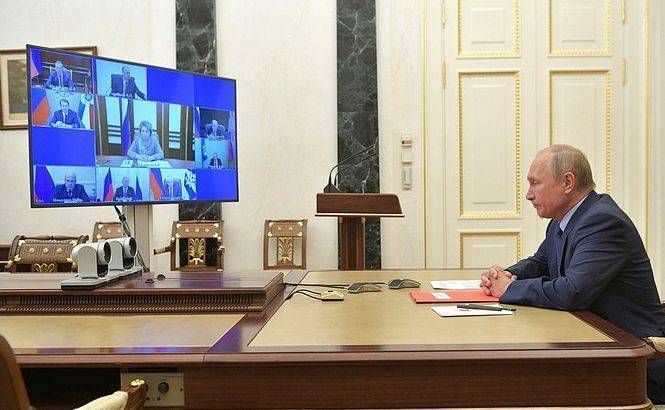 Путин предложил продлить СНВ-3 как минимум на год