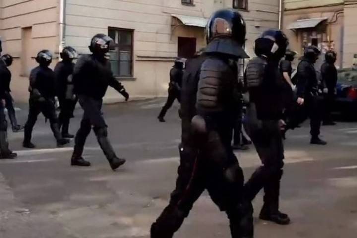 МВД Белоруссии пообещало гуманно применять оружие на митингах
