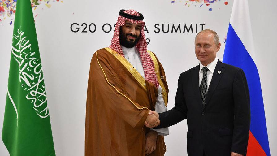 Путин созвонился с наследным принцем Саудовской Аравии