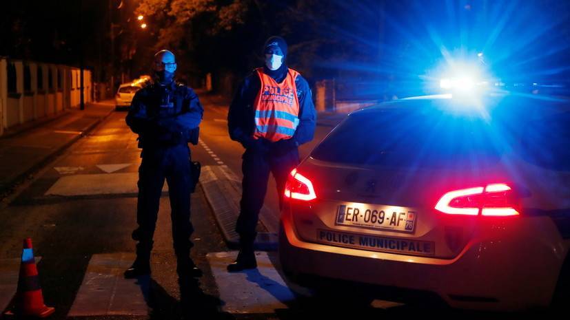 СМИ: Во Франции задержали одиннадцатого человека из-за убийства учителя