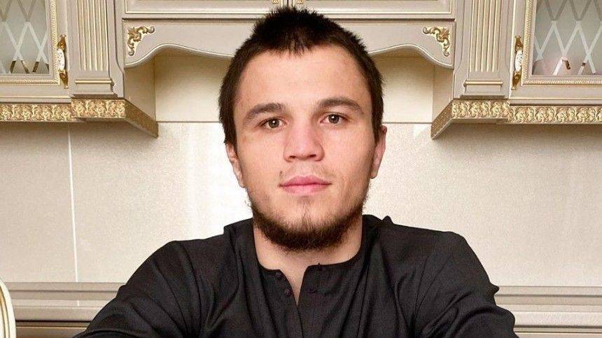Хабиб Нурмагомедов опубликовал фото брата из больничной палаты