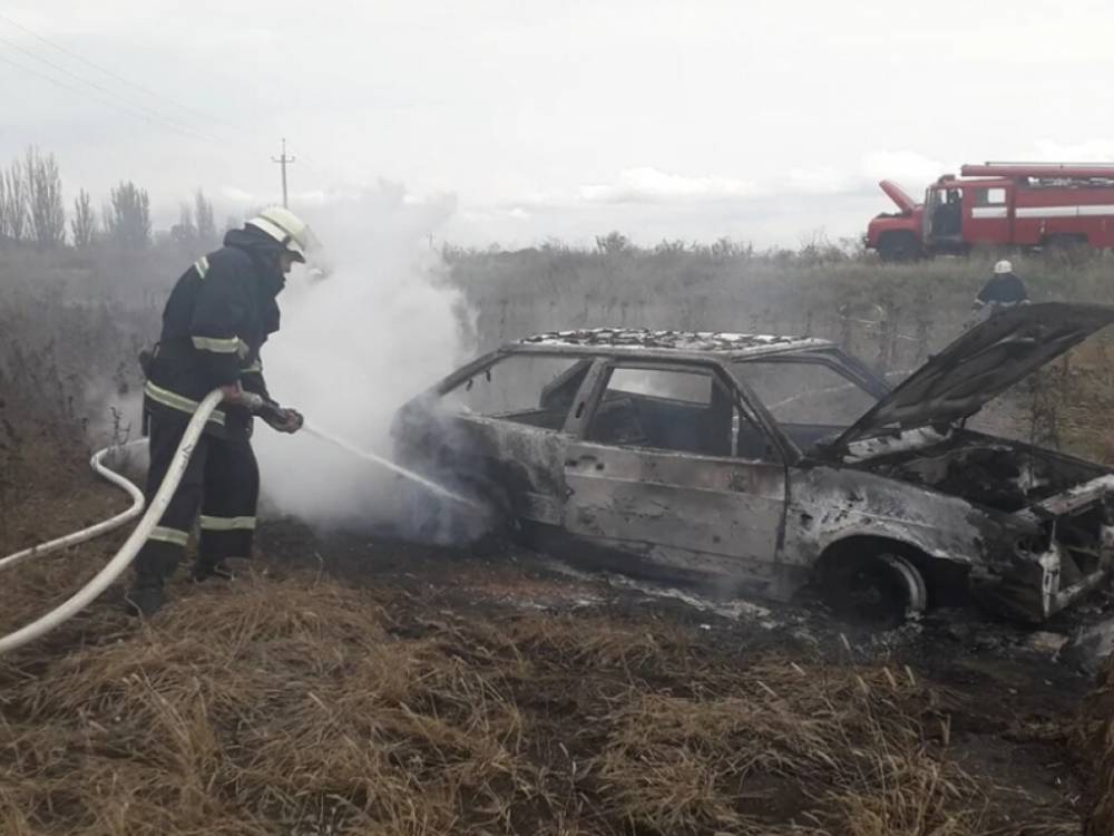 В Николаевской области на ходу сгорело авто «Лада»
