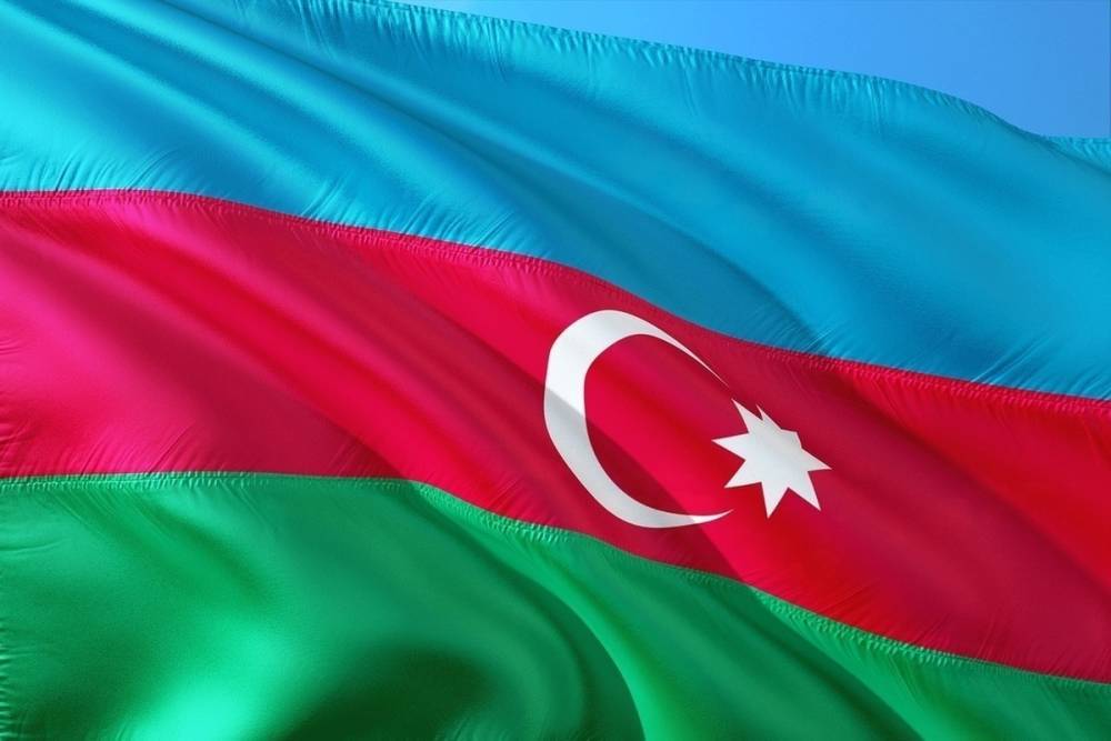 Баку заявил о ранении 4 человек из-за обстрела сел Арменией