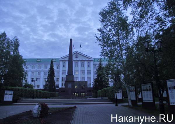 Ханты-Мансийск и Сургутский район возглавили рейтинг эффективности работы муниципалитетов Югры