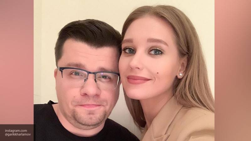 Актриса Калашникова рассказала о страданиях Харламова после развода с Асмус
