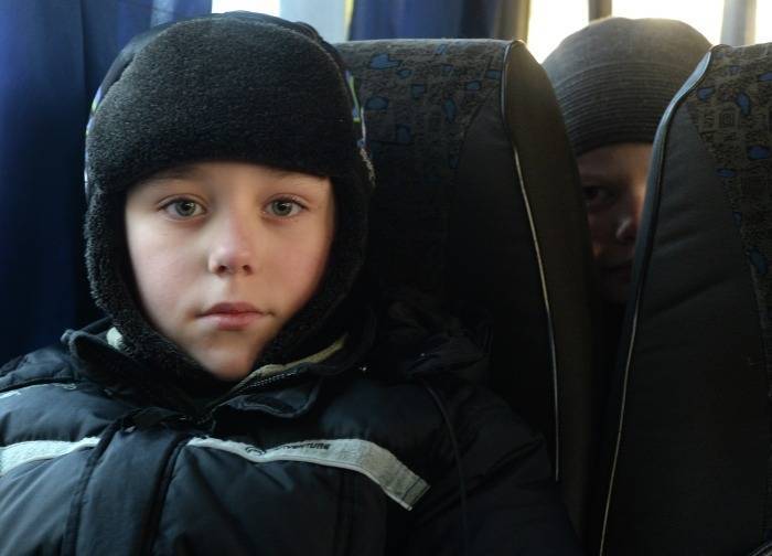 Школьников Южно-Сахалинска запретят высаживать из автобуса при неоплате проезда