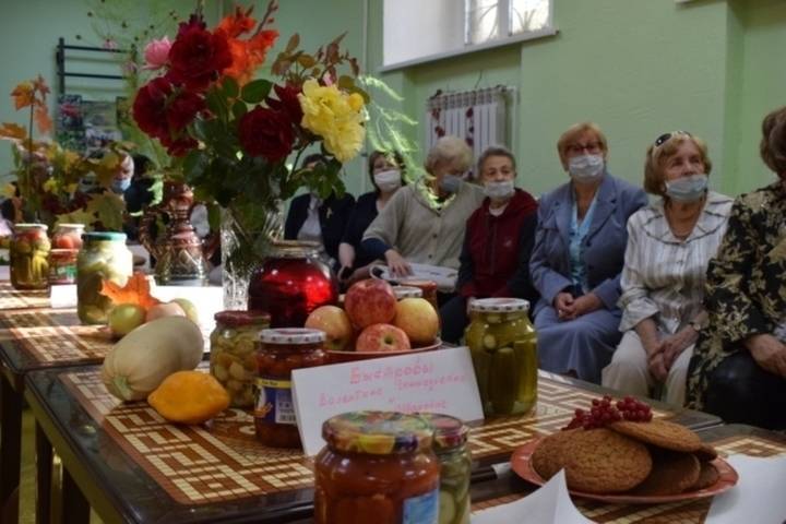 В Иванове члены клуба Ветеран отметили День пожилого человека