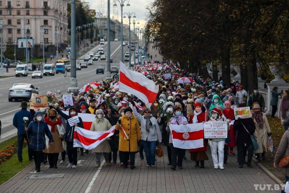 Протесты в Беларуси: пенсионеры снова вышли на марш