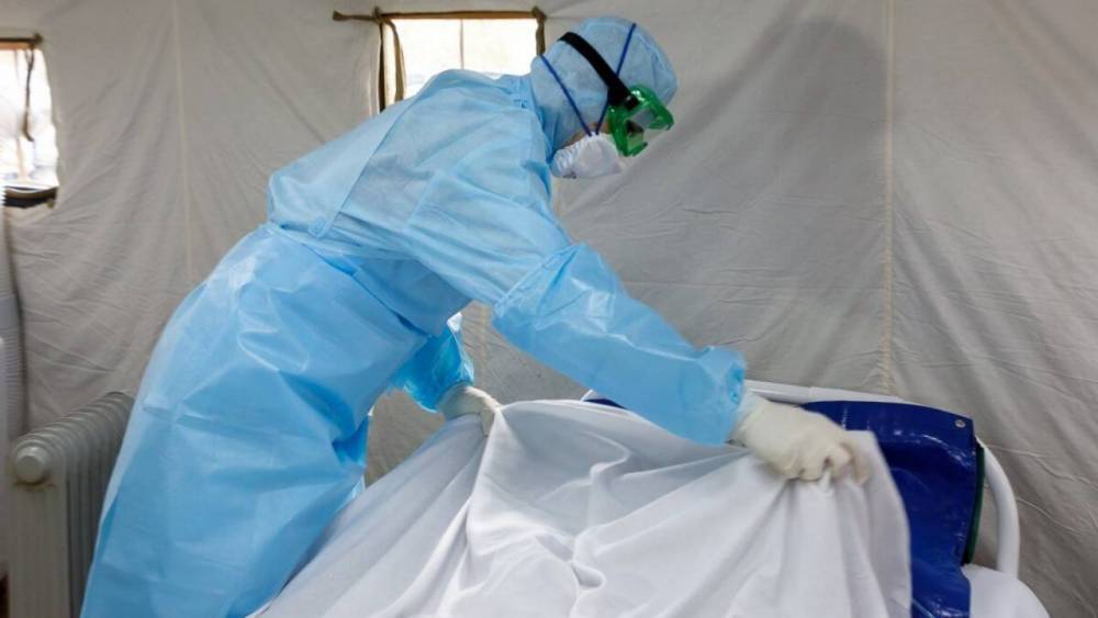 В Казахстане за сутки скончались восемь человек от коронавируса и пневмонии
