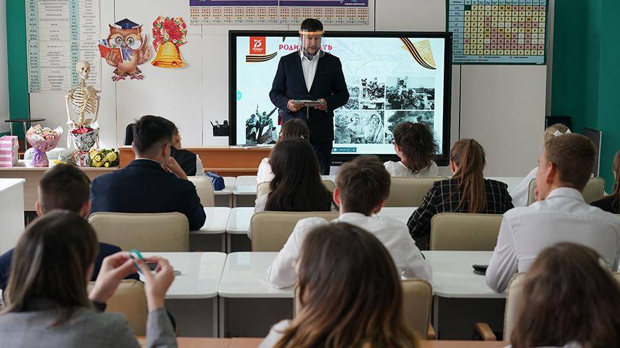 В Хабаровском крае школьников отправят на досрочные каникулы из-за пандемии