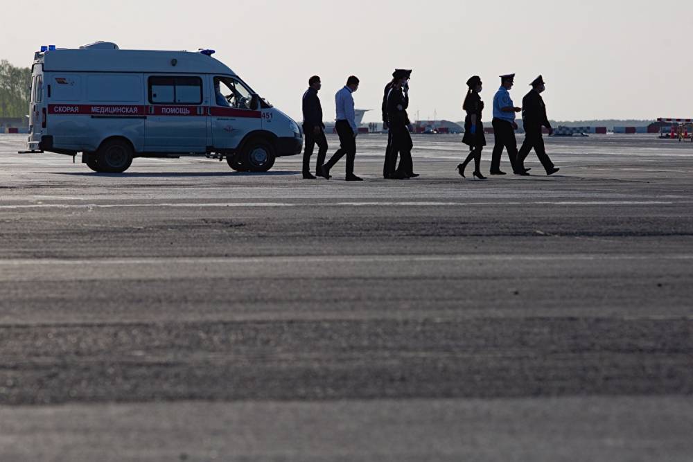 В Ханты-Мансийске из-за приступа у пассажирки экстренно сел самолет
