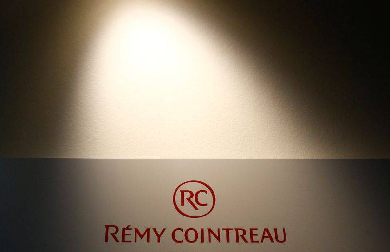 Remy Cointreau повысила прогноз прибыли в 1 пол после восстановления продаж во 2 кв