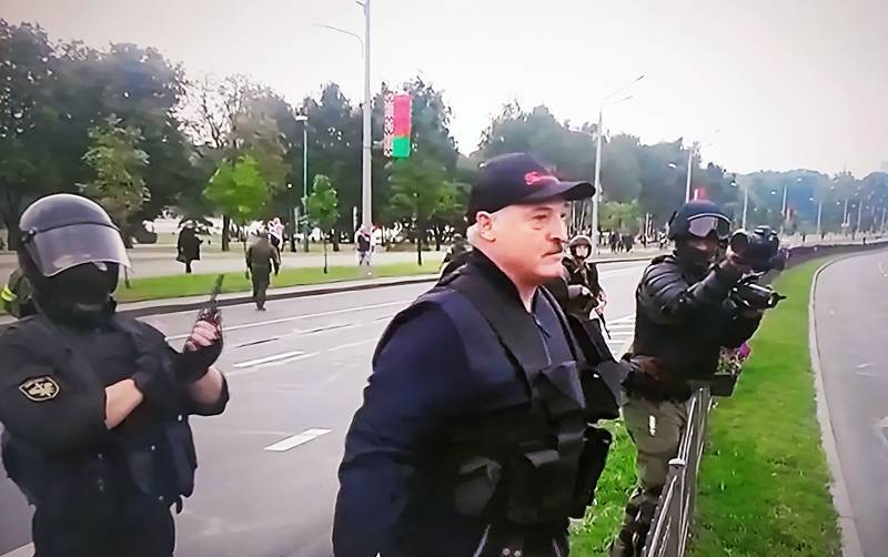 "Мы найдем каждого": Лукашенко пригрозил протестующим
