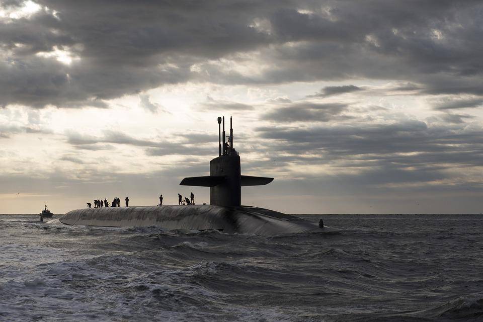 Forbes: США готовы вести подводную войну против России