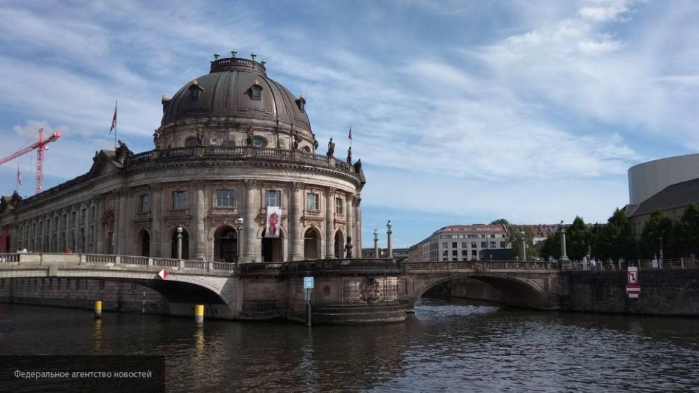 Экспонаты сразу трех музеев пострадали от рук вандалов в Берлине