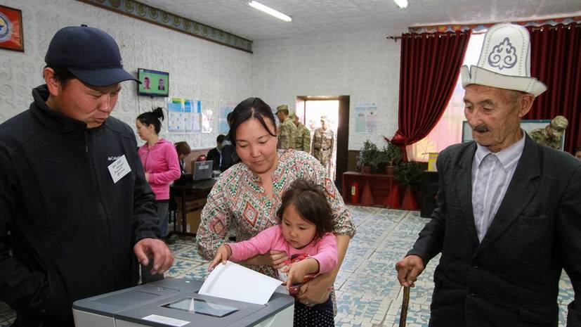 ЦИК Киргизии назначила парламентские выборы на 20 декабря