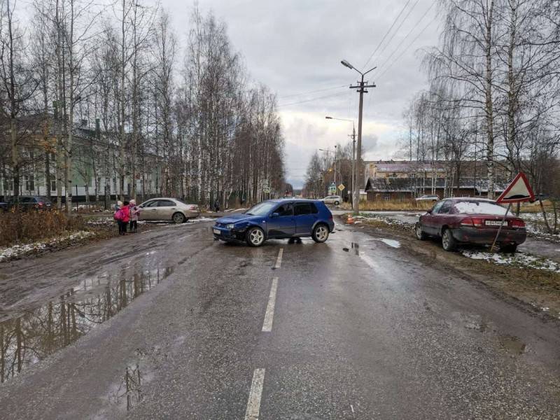 В Коми в течение часа произошли два ДТП с пострадавшими автомобилистами