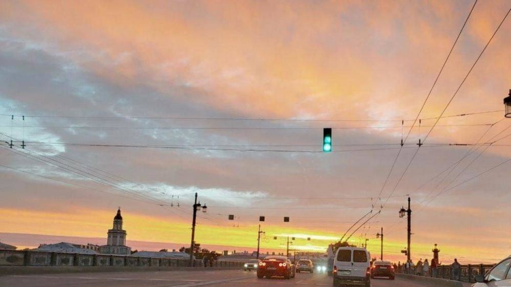 Названы лучшие города России для осеннего путешествия