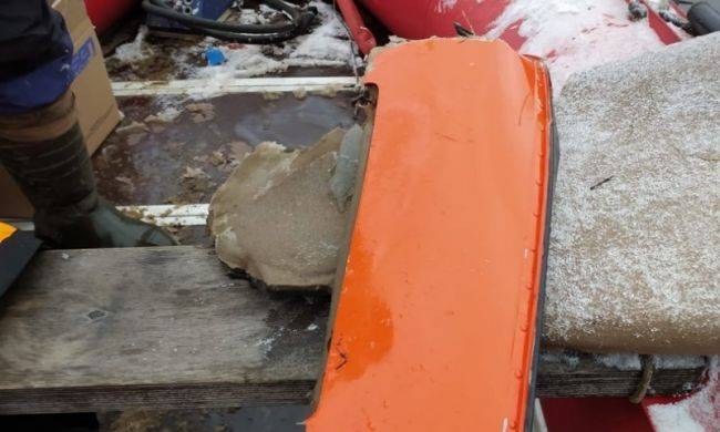 Из реки Сухона в Вологодской области подняли фрагменты упавшего вертолета