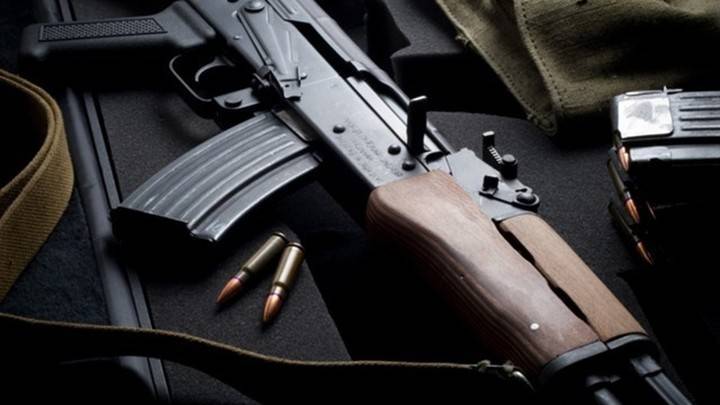 Стрельба из Калашникова: в Иваново водитель "Нивы" произвел выстрелы из автомата