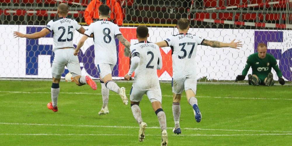 Нападающий шотландского клуба забил самый дальний гол в истории Лиги Европы — видео