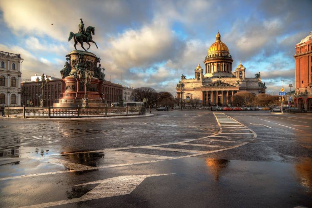 Петербург попал в число матерящихся городов-лидеров