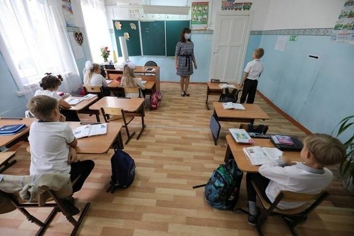 В Волгоградской области педагогический состав школ укрепят студентами