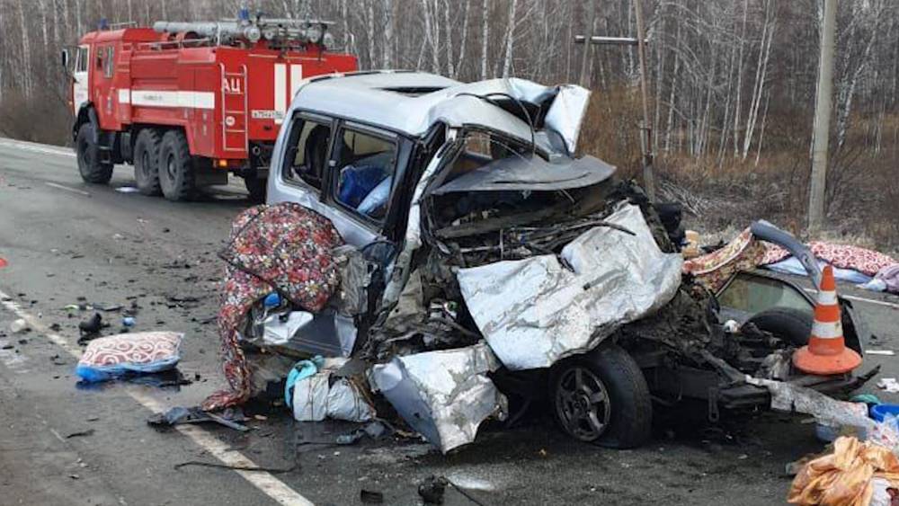 В аварии под Новосибирском погибли двое детей.