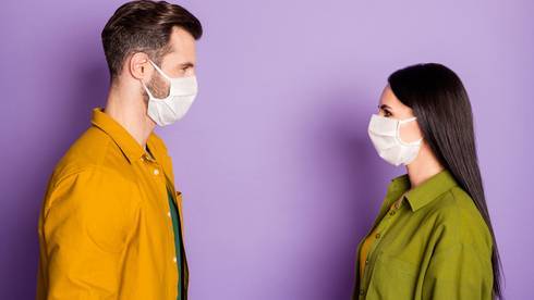 Исследование: насколько маска на самом деле защищает от коронавируса
