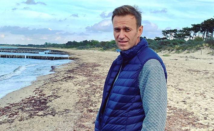 SZ: Навальный злоупотребил правом гостя в Германии