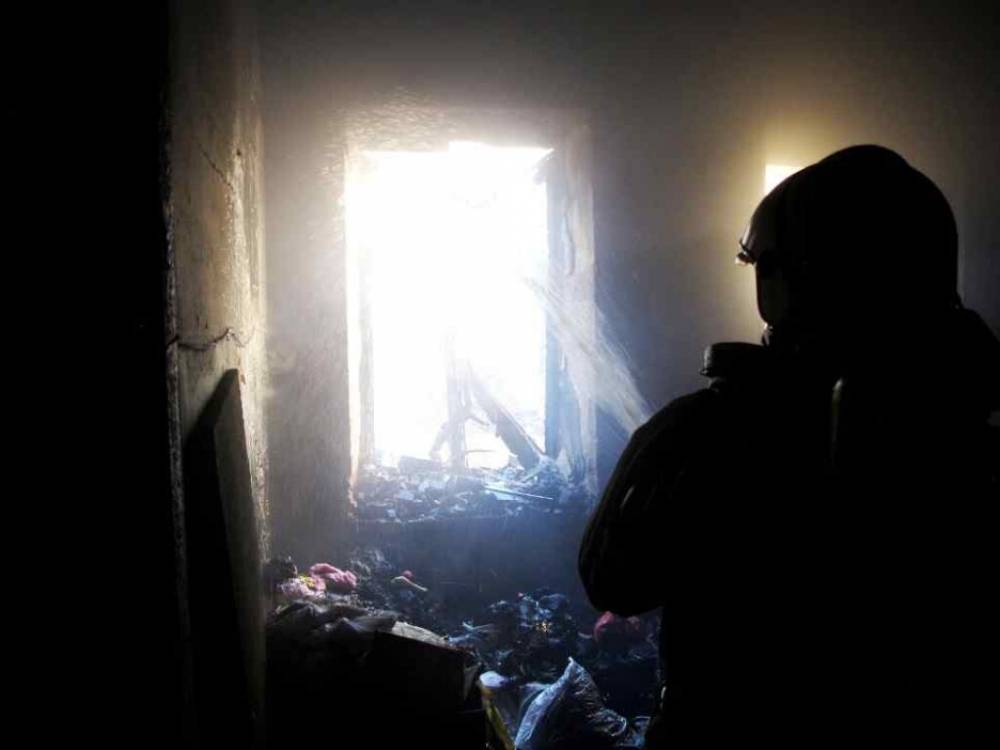 В Одессе пожарные ликвидировали возгорание в квартире и спасли девушку