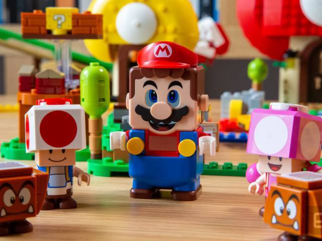 Lego Mario - новый самый популярный конструктор