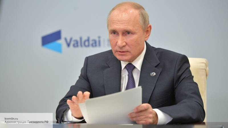 Политолог рассказал о сигналах Путина по Нагорному Карабаху