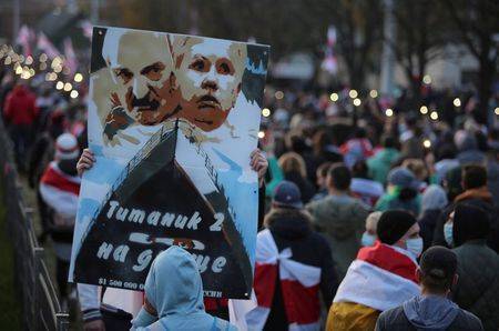 Оппозиция в Белоруссии начала бастовать, после того как Лукашенко проигнорировал требования уйти
