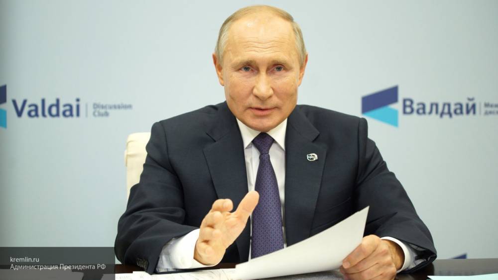 Путин пообещал россиянам помочь со строительством собственных домов