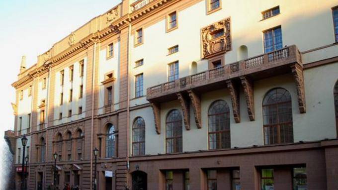 В петербургском Доме Радио восстановят церковь Николая Чудотворца