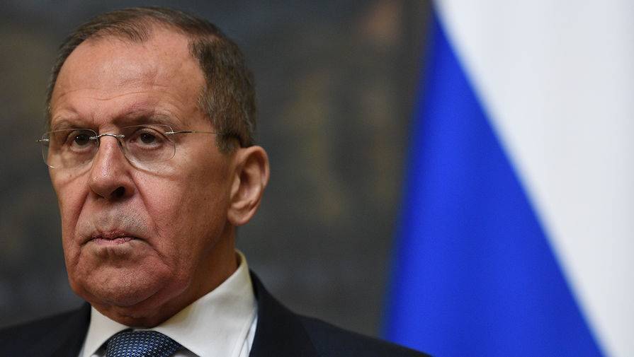 Лавров подтвердил готовность России содействовать урегулированию в Карабахе