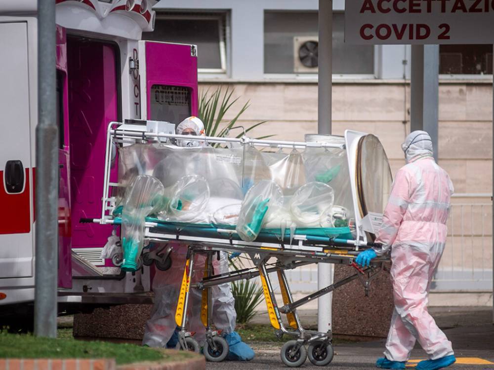В Италии готовятся ввести жесткий карантин из-за коронавируса