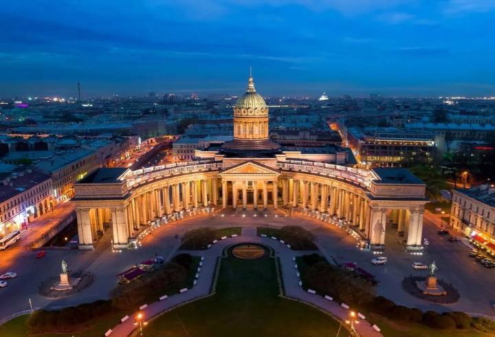 Петербург признали самым комфортным для туризма городом России