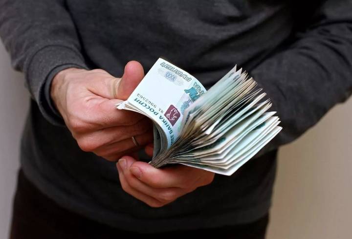 Стали известны российские города с самыми высокими зарплатами