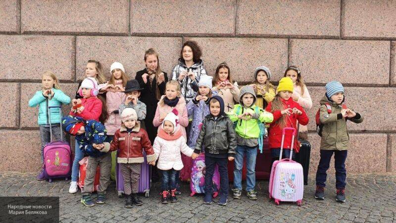 Дети Петербурга поздравили Кадырова с днем рождения музыкальным клипом