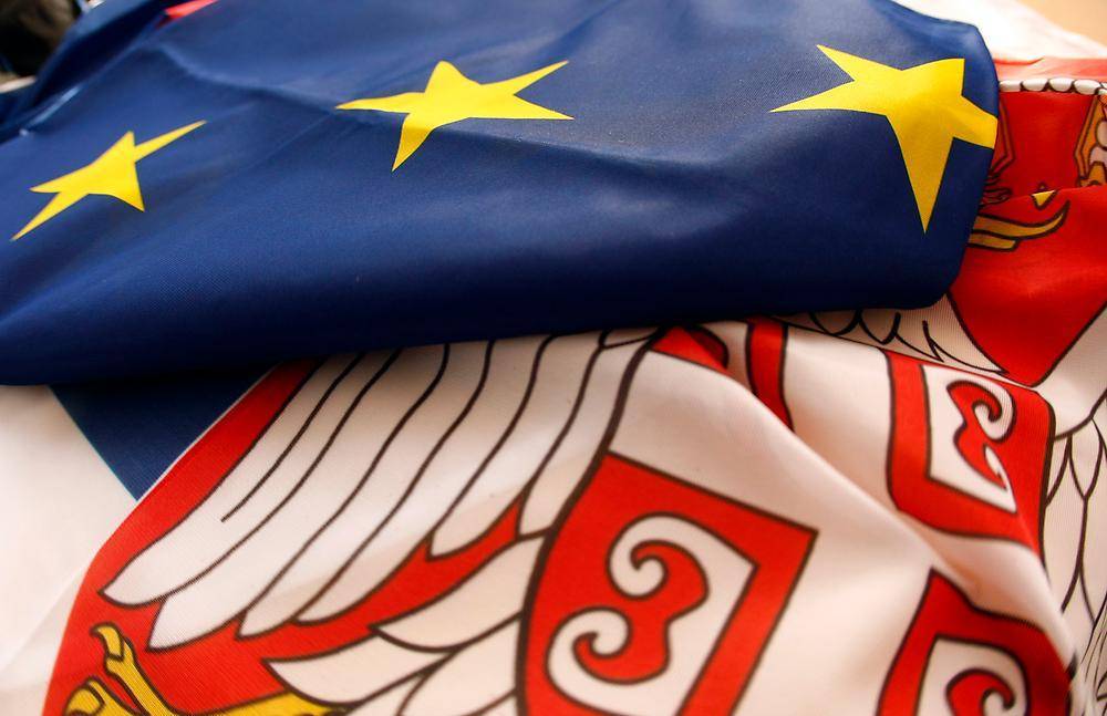 Возможное признание независимости Косово и санкции против России как условие вступления Сербии в ЕС